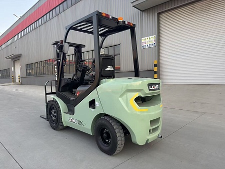  Дизельный погрузчик LGMG CDPD35 3,5т 3,0м Xinchai Арт 331185 низкие цены 