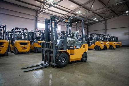  Дизельный погрузчик GOODSENSE FD18 1,8т 3,0м Yanmar Арт 150502 низкие цены 